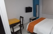 Kamar Tidur 5 Hotel Centenario Plaza