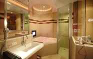 Toilet Kamar 3 Shinyseasons Motel