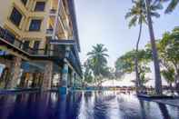 Swimming Pool Hotel Kabalana