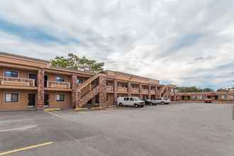 Exterior 4 Travelodge by Wyndham South Hackensack