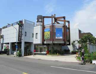 Luar Bangunan 2 Seasons Boutique Motel