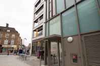 Exterior Aldgate East Studio by MySquare