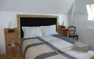 Kamar Tidur 2 Chambres de Condate