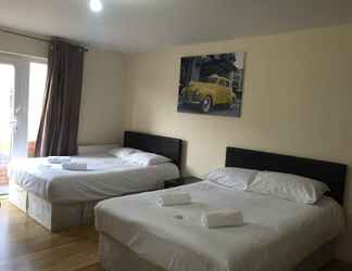 Kamar Tidur 2 Apartments Inn