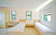 Bedroom 2 Solar Villas - Hostel