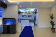 Lobby Blue Life Suites