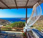 Common Space 7 Sifnos Residence