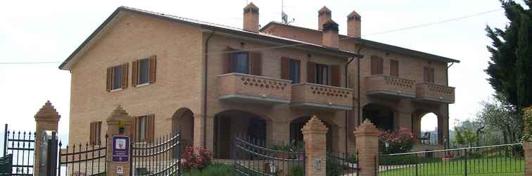 Bangunan B&B La Collina del Sagrantino