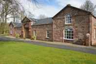 Exterior Finnich Cottages