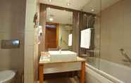 In-room Bathroom 5 Arcanus Side Resort - All Inclusive