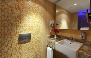 In-room Bathroom 3 Club Grand Side Amazon Water World - All Inclusive