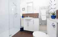 Toilet Kamar 5 Ardentorrie Guest House