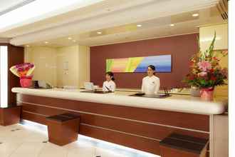 Lobi 4 Smile Hotel Naha City Resort