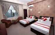 Kamar Tidur 4 Diamond Crown Hotel