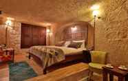 Bedroom 5 Elaa Cave Hotel