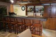 Bar, Kafe dan Lounge Ocean Park Guest House