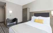 Kamar Tidur 3 Wyndham Garden LaGuardia South