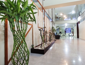 Sảnh chờ 2 Loft Hotel