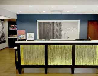 Lobby 2 Hampton Inn & Suites Ponca City