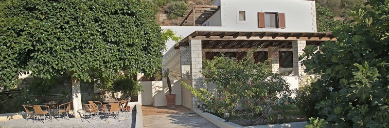 Exterior Elaia Villas