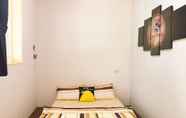 Bedroom 3 Song Youf Hostel