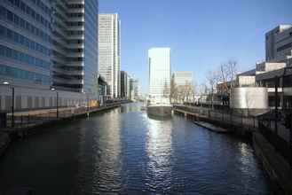 Exterior 4 Canary Wharf - Corporate Riverside Apartments