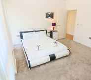 Kamar Tidur 3 Apartment Wharf - Cambridge Avenue