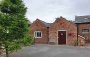 Exterior 6 Martin Lane Farm Holiday Cottages