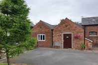 Exterior Martin Lane Farm Holiday Cottages