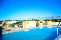 Swimming Pool W Hostel Boracay