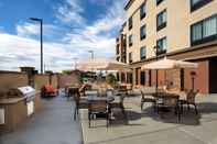 Common Space Hampton Inn & Suites Page - Lake Powell