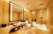 Toilet Kamar 5 Grand Metro Park Hotel Beijing