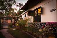 Luar Bangunan Guru Ratna Homestay