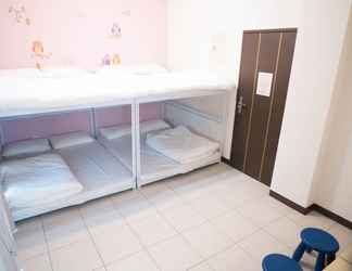 Kamar Tidur 2 Taichung Feng Chia House