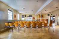 ห้องประชุม The Golden Lion Hotel, St Ives, Cambridgeshire