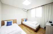 Kamar Tidur 4 K-GUESTHOUSE Incheon Airport 1