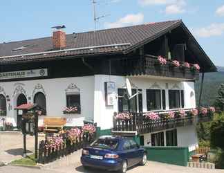 Exterior 2 Gästehaus am Berg