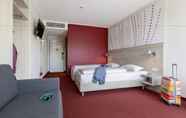 Bedroom 5 Serways Hotel Remscheid