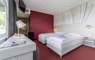 Bedroom 7 Serways Hotel Remscheid