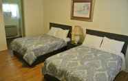 ห้องนอน 3 Gold Pine Inn Motel