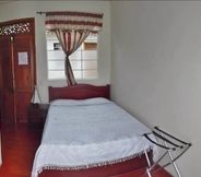 Kamar Tidur 7 Hotel Alcayata Colonial