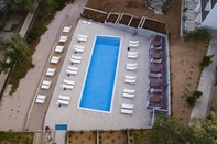 Swimming Pool Labranda Senses Resort