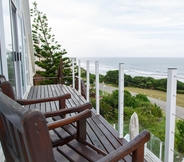 Bedroom 4 Whales Way Ocean Retreat