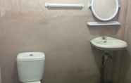 Toilet Kamar 5 The Like View Guesthouse