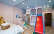 Kamar Tidur 6 Sunshine B&B