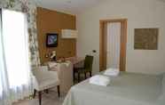 Bedroom 5 Resort La Mandola