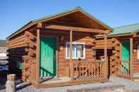 Luar Bangunan Bryce GatewayInn Cabins