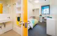 Kamar Tidur 7 Student Village Melbourne