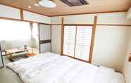 Bedroom 2 Hotel AreaOne Kochi