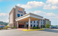 Exterior 5 Comfort Inn & Suites